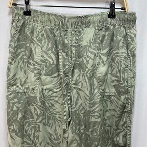 🥖 C & C leaf print Lyocell joggers